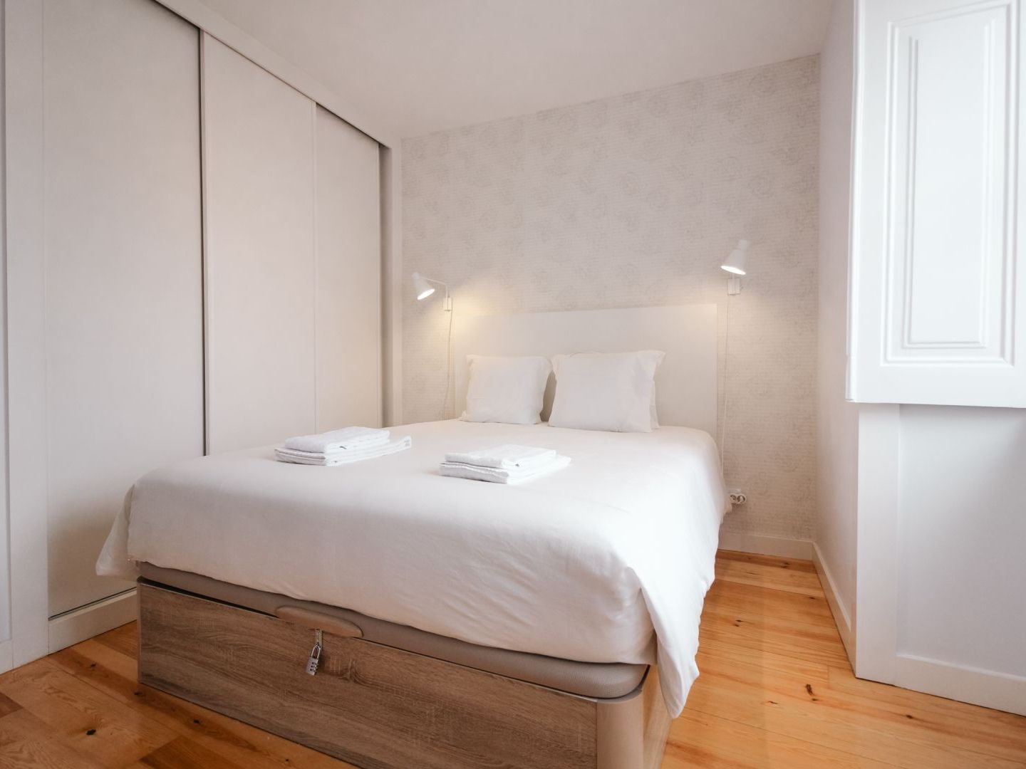 Joivy Elegant 2Br Apt Nearby Tram 28E Stop - Portas Sol リスボン エクステリア 写真